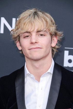 Ross Lynch portrait