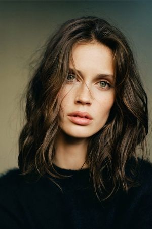 Marine Vacth portrait