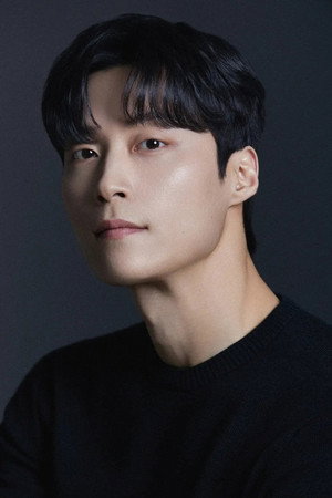 Heo Nam-jun portrait