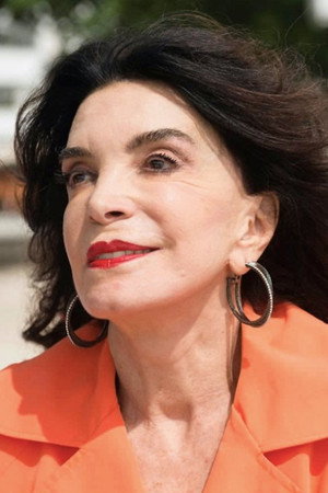 Lady Francisco portrait