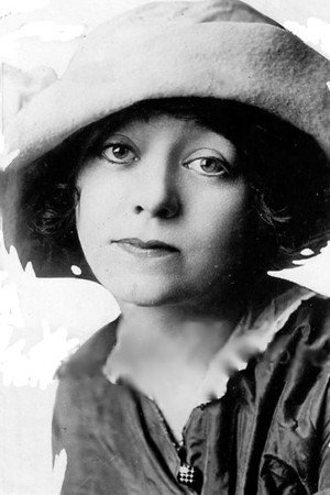 Maude Fulton portrait