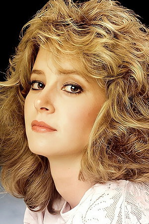 Lisa Eilbacher portrait