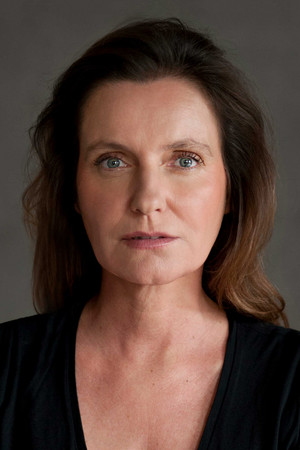 Leonor Silveira portrait