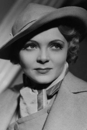 Victoria Hopper portrait