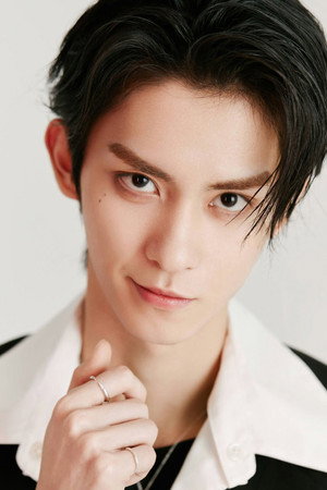 Yang Tao portrait