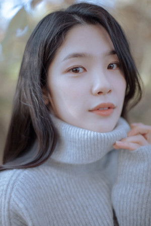 Yoon So-mi portrait