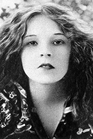 Kay Laurel portrait