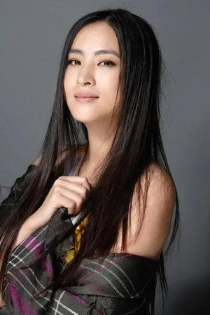 Kai-Yan Cheng portrait