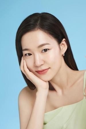 Han Ye-ri portrait