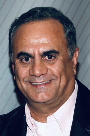 Marshall Manesh portrait