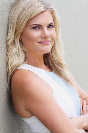 Bonnie Sveen portrait