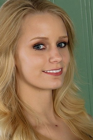 Megan Brown portrait