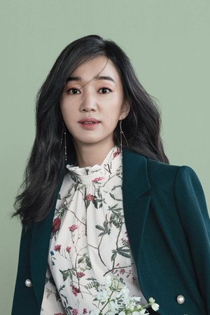 Soo Ae portrait