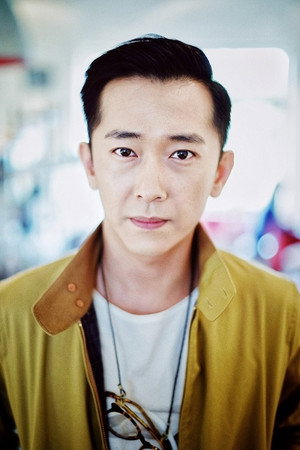Shih Ming-shuai portrait