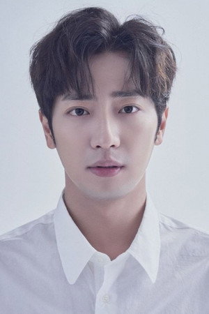 Lee Sang-yeob portrait