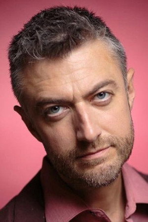 Sean Gunn portrait