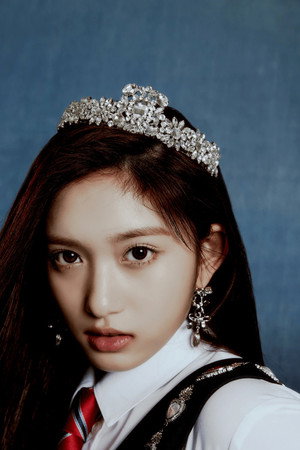 LEESEO portrait