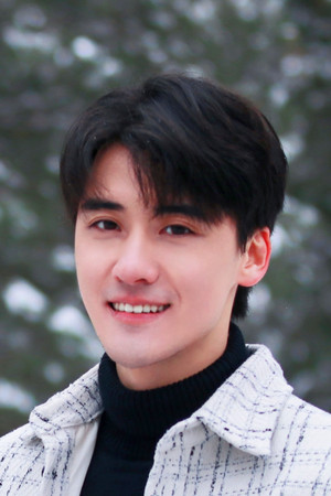 Qu Yicheng portrait