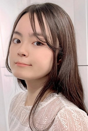 Anna Nagase portrait