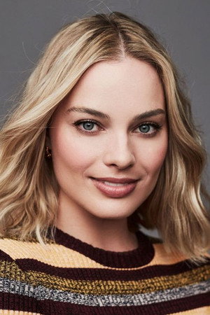 Margot Robbie portrait