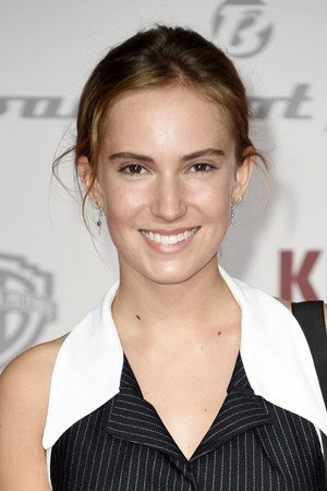 Tara Fischer portrait