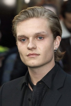 Tom Glynn-Carney portrait