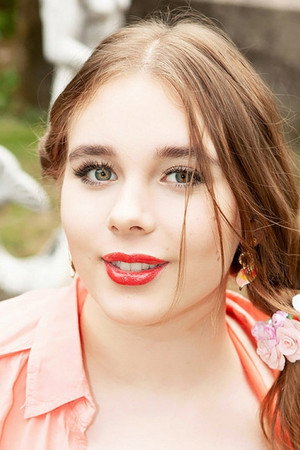Lucy Laistner portrait