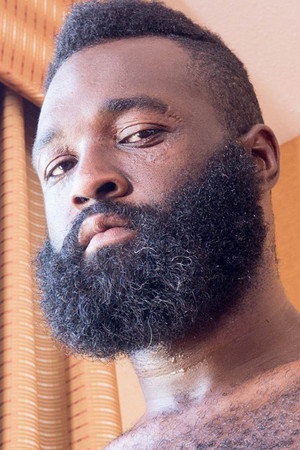Donte Oxun portrait