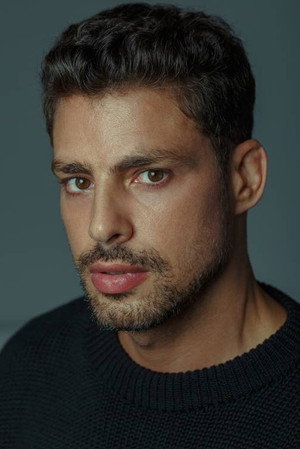 Cauã Reymond portrait