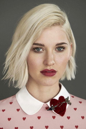 Sarah Grey portrait