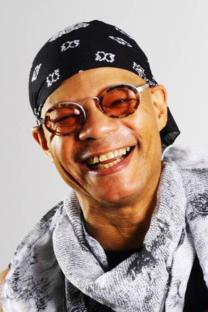 Fernando Saunders portrait