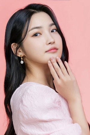 Chun Young-min portrait