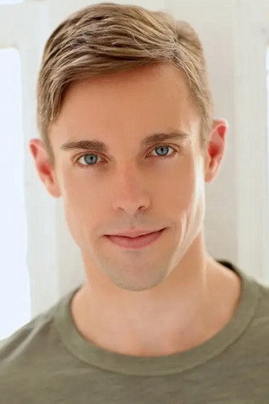 Nic Rouleau portrait