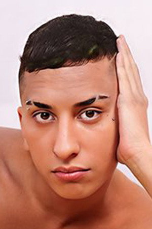 Sewas Leon portrait