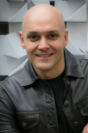 Roberto Alencar portrait