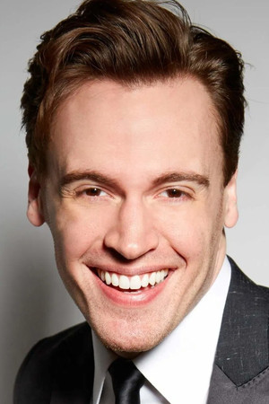 Erich Bergen portrait