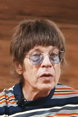 Elliot Easton portrait