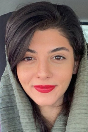 Mahsa Tahmasebi portrait