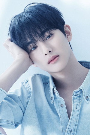 Kim Min-kyu portrait