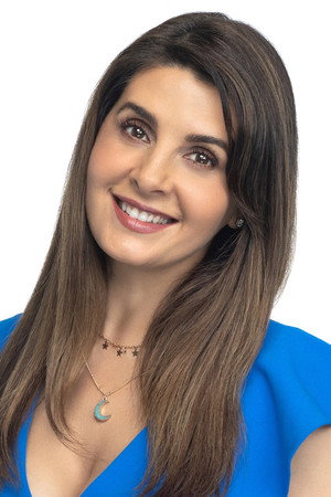 Mayrín Villanueva portrait