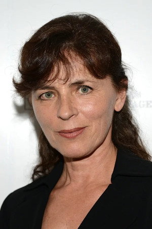 Mira Furlan portrait