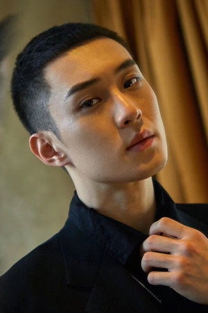 Li Mingxuan portrait