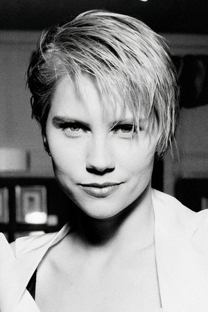 Sammi Davis portrait