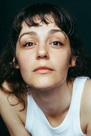 Amanda Radeljak portrait