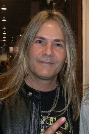 Carlos Cavazo portrait