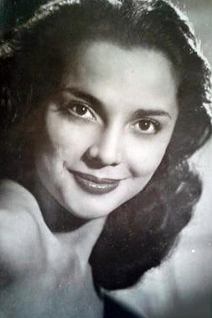 Alba Castellanos portrait