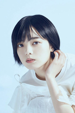 Yurina Hirate portrait