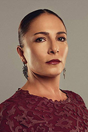 Meltem Gülenç portrait