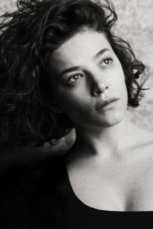 Zoé Adjani portrait