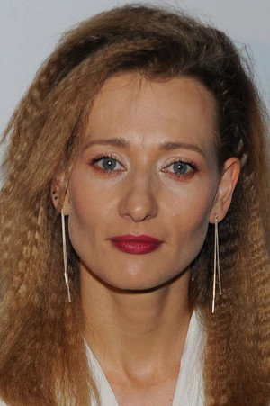 Magdalena Popławska portrait